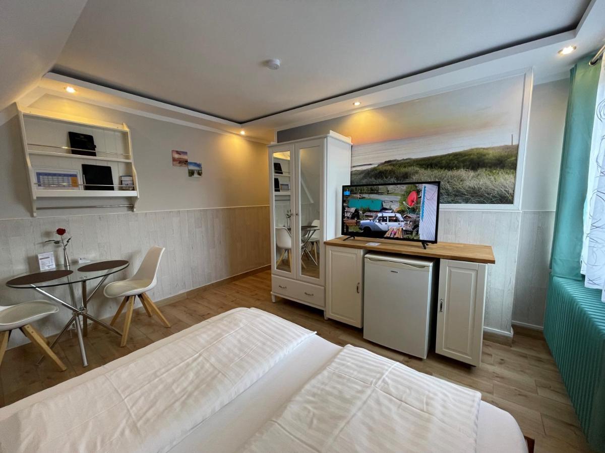 Hotel Kenny & Henry คุกซ์ฮาเวน ภายนอก รูปภาพ